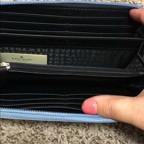Kate Spade Wallet - Picture 2 of 2